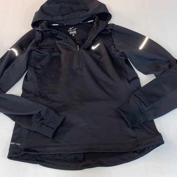 Nike Tops - Women’s size medium long sleeve dri fit zip shirt nike